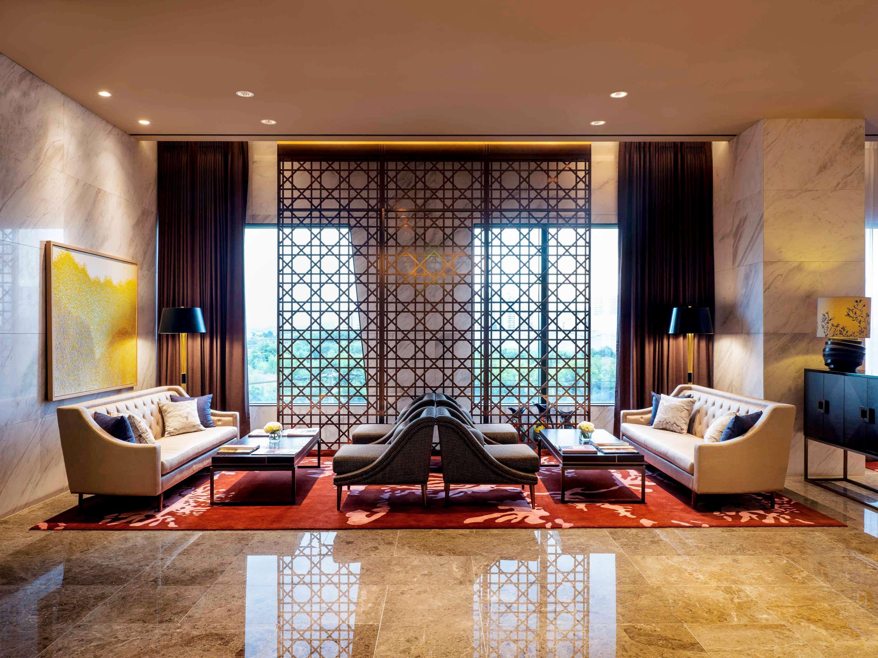 Hotel Grand Mercure Ambassador And Residences Yongsan 5*