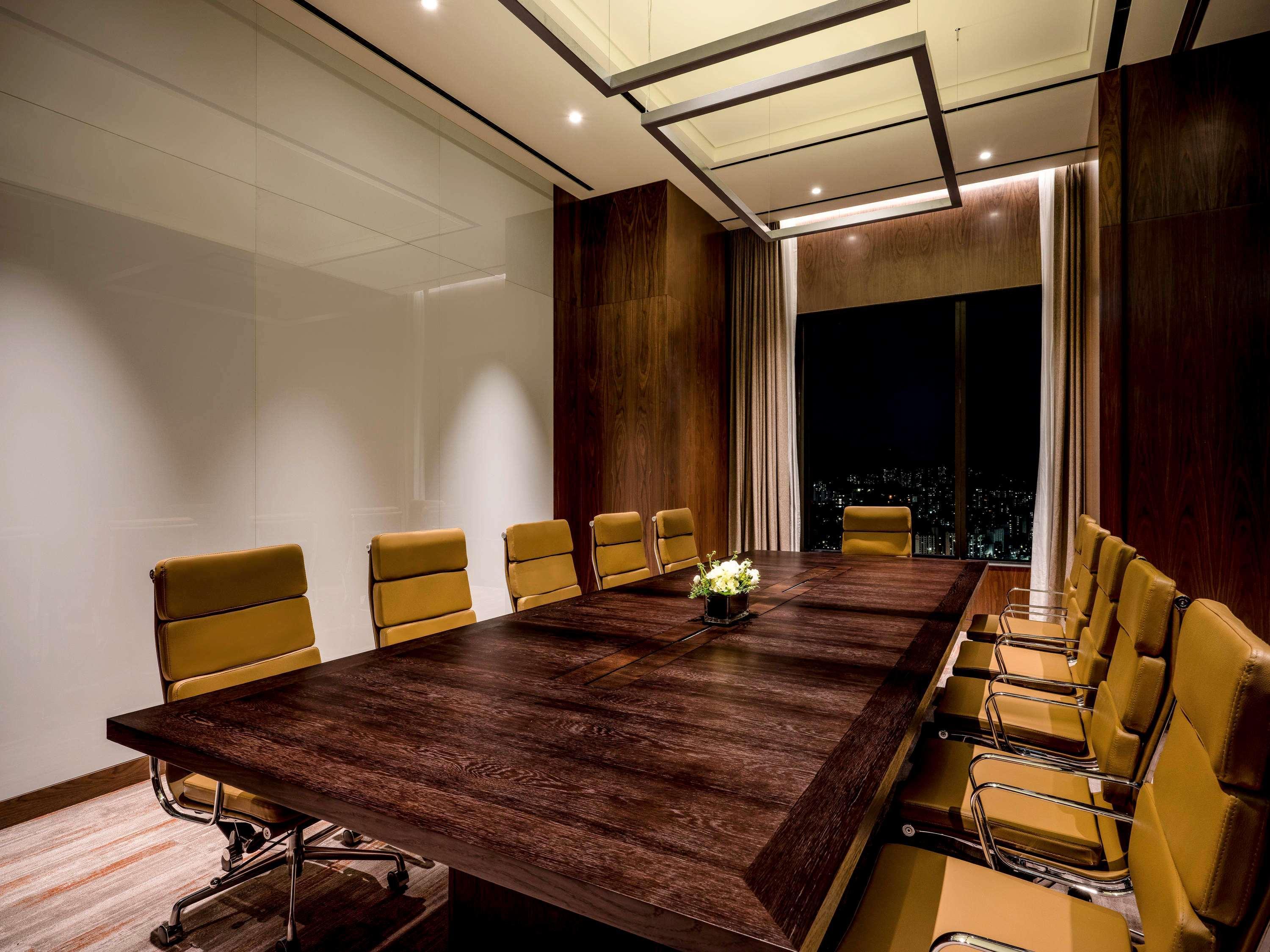 Hotel Grand Mercure Ambassador And Residences Yongsan Seoul