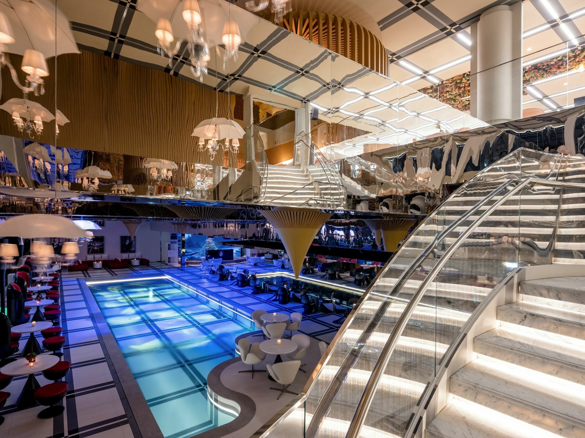 Grand Mercure Ambassador And Residences Yongsan