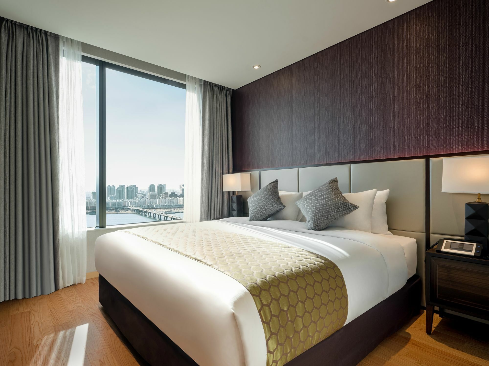 Grand Mercure Ambassador And Residences Yongsan Hotel 5*