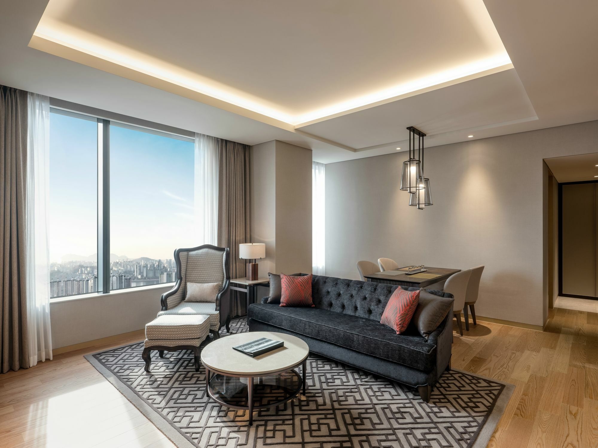 Grand Mercure Ambassador And Residences Yongsan Hotel 5*